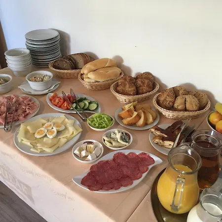 Sole Pensión Bučovice